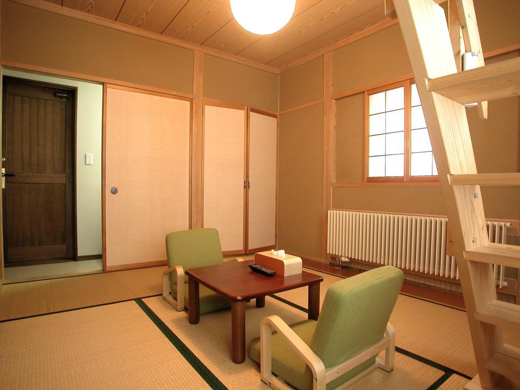 B&B Koyuki Hakuba Exterior photo